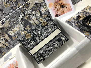 Makersluxe - Luxury Bags - DIR - 757