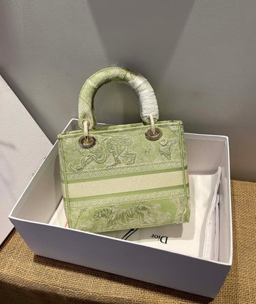 Makersluxe - Luxury Bags - DIR - 744