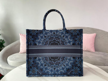Makersluxe - Luxury Bags - DIR - 472
