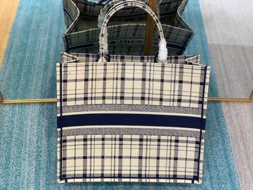 Makersluxe - Luxury Bags - DIR - 481