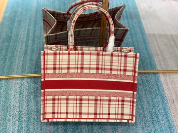 Makersluxe - Luxury Bags - DIR - 479