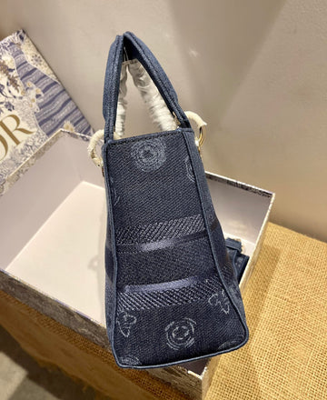 Makersluxe - Luxury Bags - DIR - 547