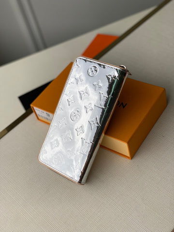 Makersluxe - Luxury Wallet - LU-V - 183