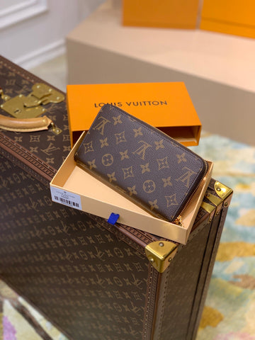 Makersluxe - Luxury Wallet - LU-V - 156