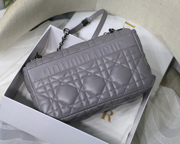 Makersluxe - Luxury Bags - DIR - 579