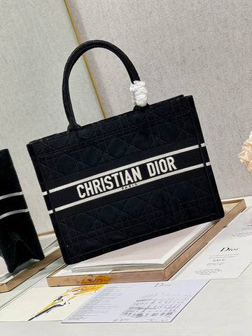 Makersluxe - Luxury Bags - DIR - 414