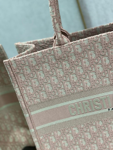 Makersluxe - Luxury Bags - DIR - 415
