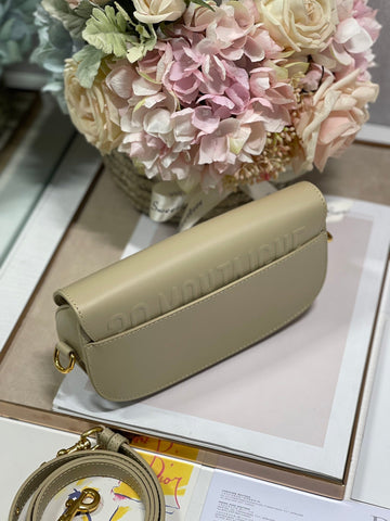 Makersluxe - Luxury Bags - DIR - 651