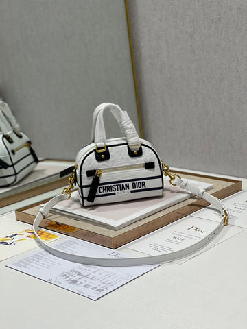 Makersluxe - Luxury Bags - DIR - 637