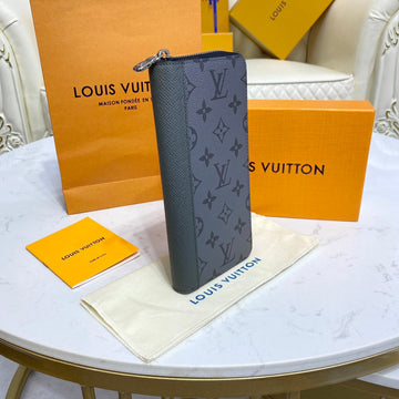 Makersluxe - Luxury Wallet - LU-V - 126