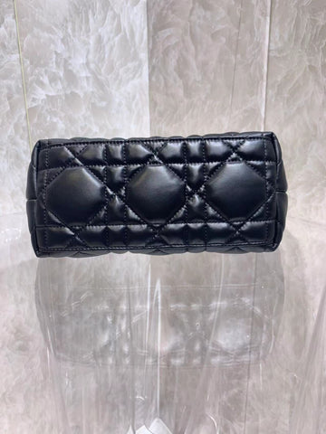 Makersluxe - Luxury Bags - DIR - 572