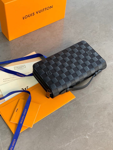 Makersluxe - Luxury Wallet - LU-V - 059