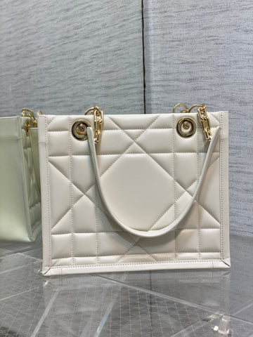 Makersluxe - Luxury Bags - DIR - 273