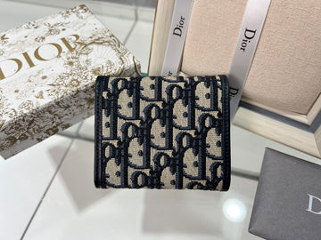 Makersluxe - Luxury Bags - DIR - 063
