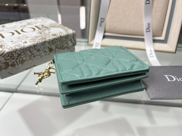 Makersluxe - Luxury Bags - DIR - 090