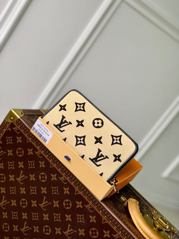 Makersluxe - Luxury Wallet - LU-V - 020