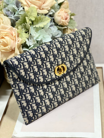 Makersluxe - Luxury Bags - DIR - 012