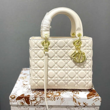 Makersluxe - Lady Handbag Light Beige