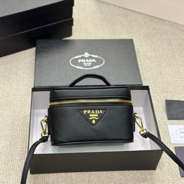 Makersluxe - Vanity Triangle Logo Case Bag Black