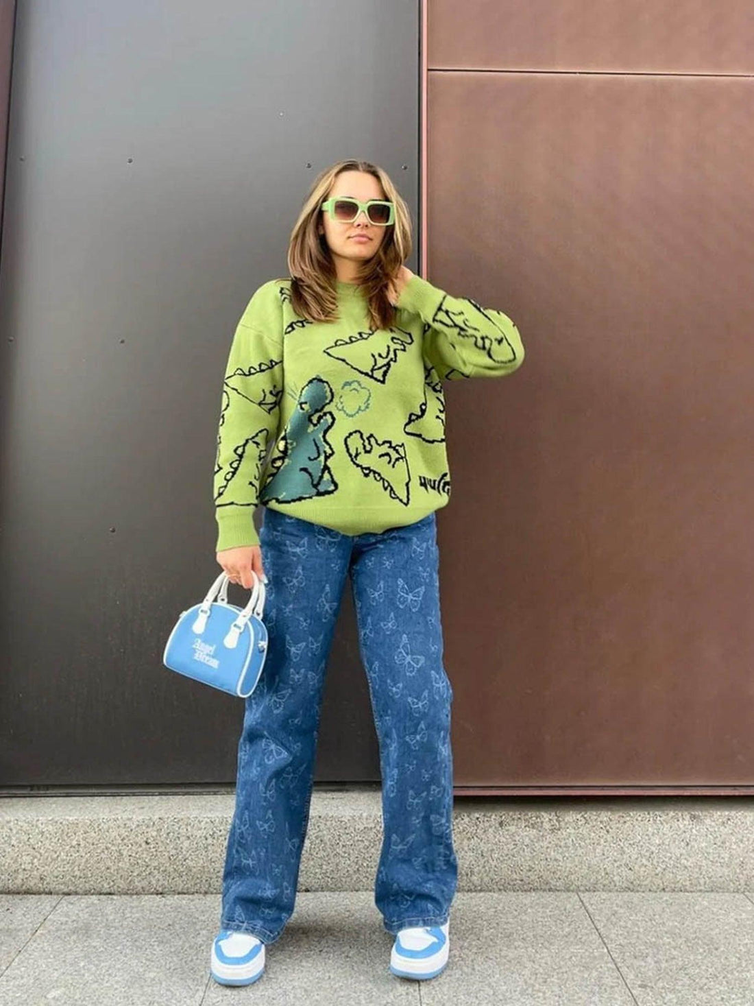 Makersluxe Cartoon Dinosaur Printed Sweater - 1004