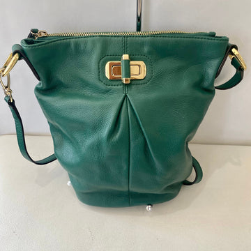 B. MAKOWSKY Leather Crossbody Bag Green