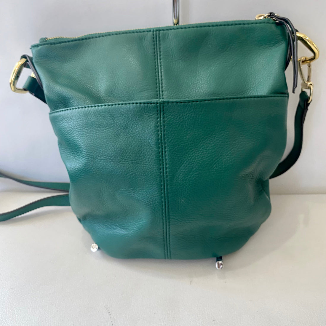 B. MAKOWSKY Leather Crossbody Bag Green