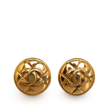 Chanel Vintage Matlasse Round Clip On Earrings Gold Plated Women's