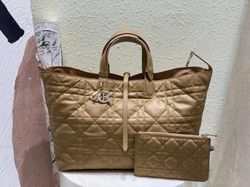 Makersluxe - Large Toujours Bag Apricot Macrocannage Calfskin