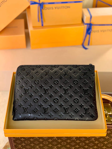 M59479 clutch bag ETUI VOYAGE Monogram 34cm black