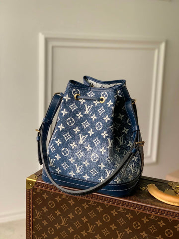 M59606 Petit Noé Blue jeans Monogram 25cm