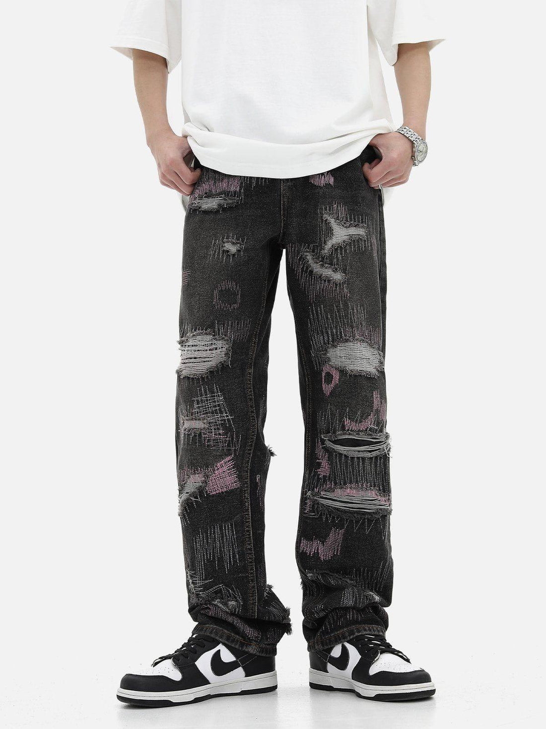 Makersluxe® - Graffiti Embroidered Ripped Jeans
