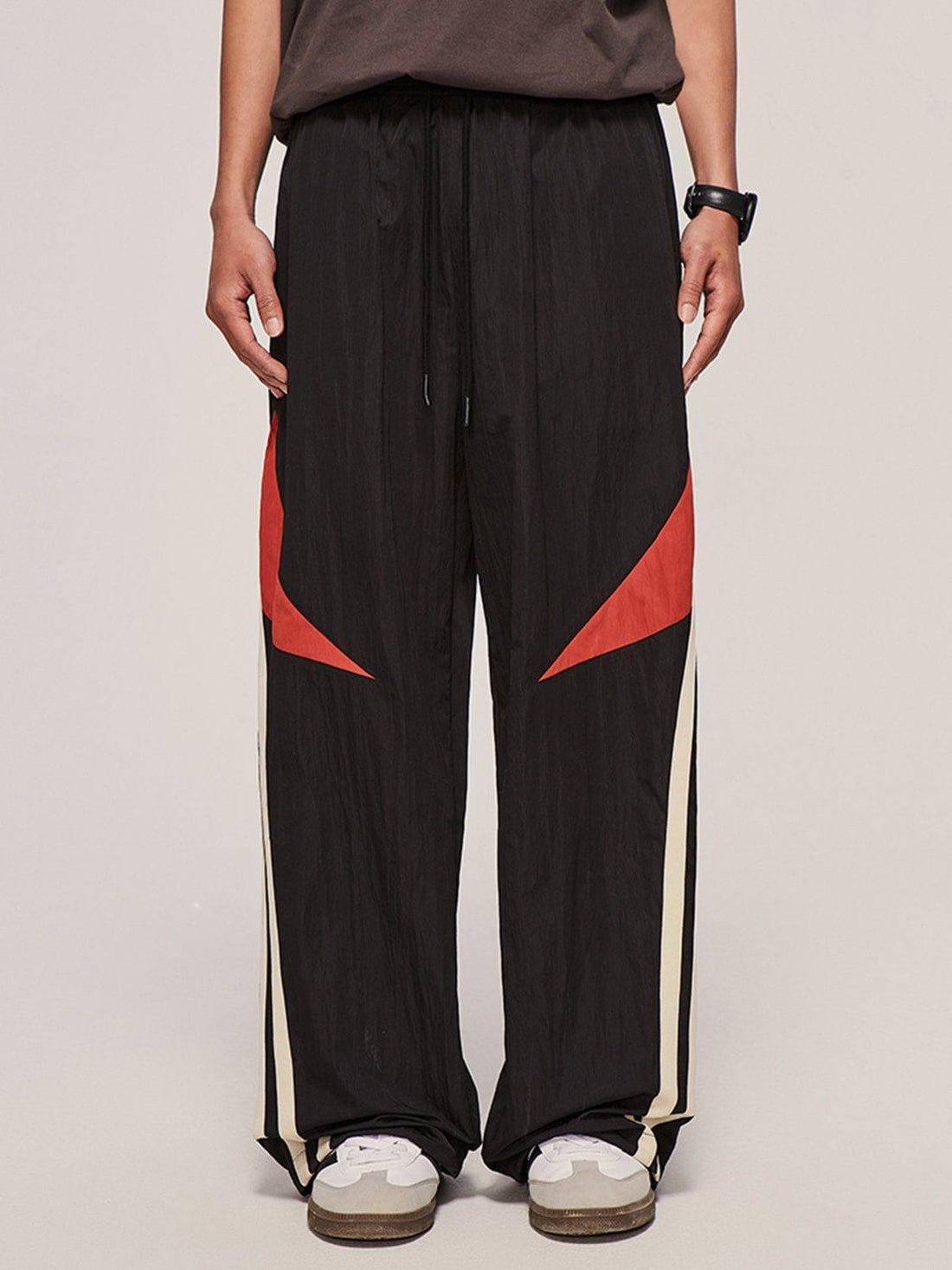 Makersluxe® - Vintage Oblique Stripe Sweatpants