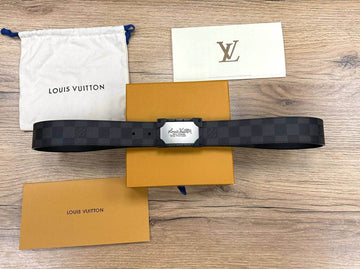 Louis Vuitton NEO INVENTEUR REVERSIBLE 40MM