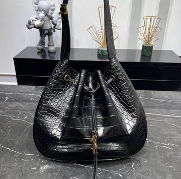 PARIS VII LARGE FLAT HOBO BAG LEATHER