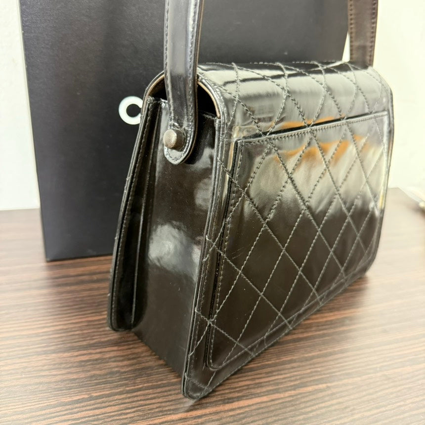 Chanel Vintage Black Patent Leather Turn-lock Shoulder Bag