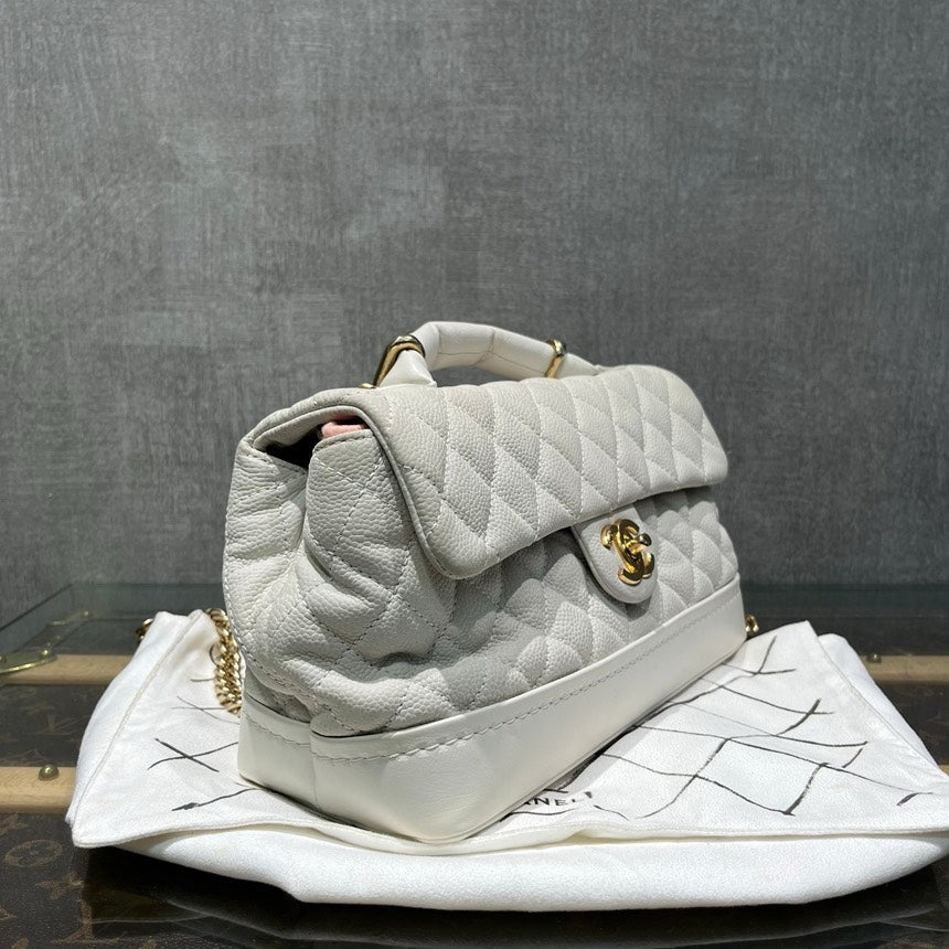 Chanel White Quilted Caviar Leather Flap Bag Medium