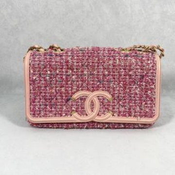 Chanel Pink Tweed Quilted Crossbody Bag Medium