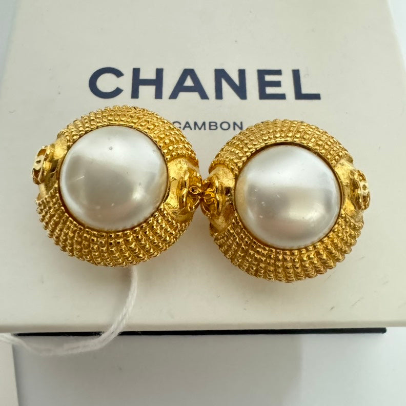Chanel Gold Clip-On Earrings