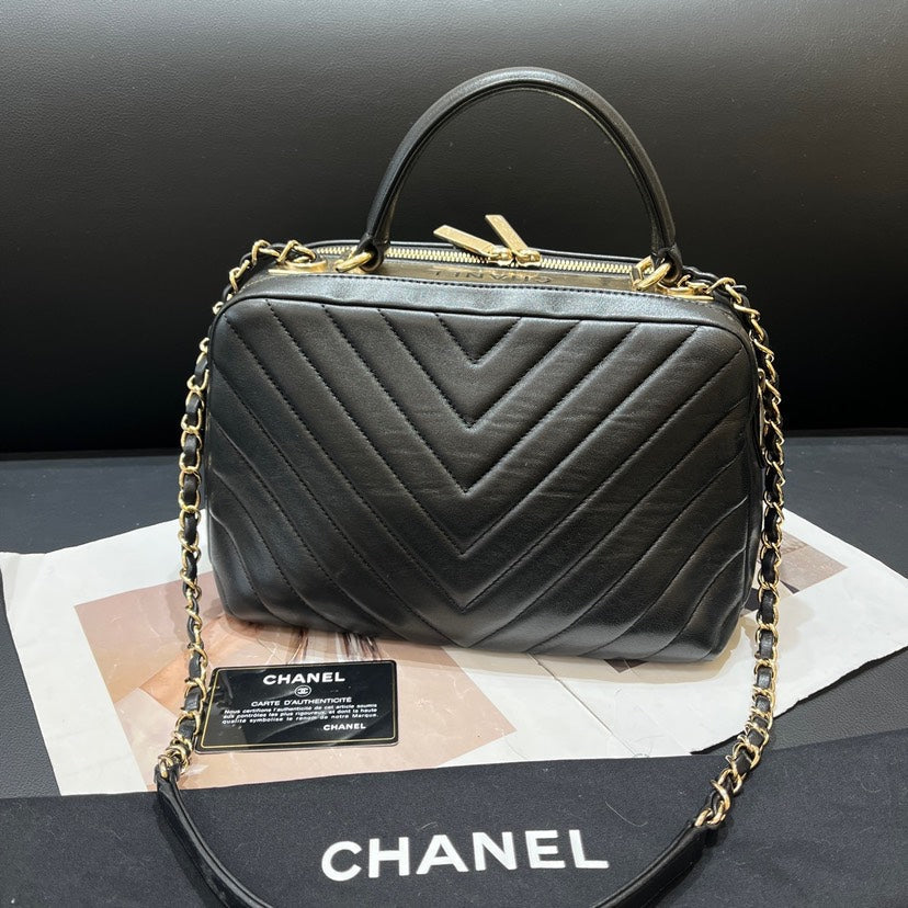 Chanel Trendy CC Black Camera Bag 27x15x14cm
