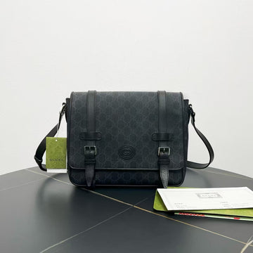 Gucci GG Supreme Black Messenger Shoulder Bag
