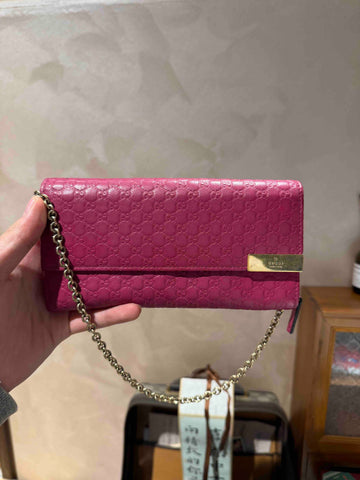 GUCCI GG Marmont Pink Wallet Bag