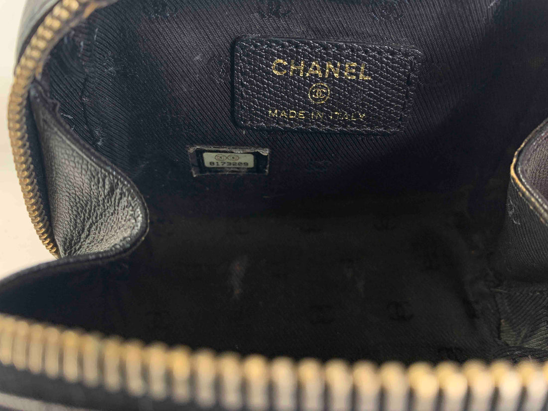 Preloved Chanel Pouch A-6951 Black Leather Clutch