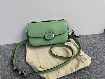 Gucci GG Marmont Green Leather Shoulder Bag