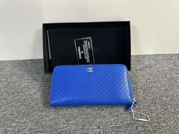 Chanel Classic Blue Wallet - Preloved, Full Set with Card