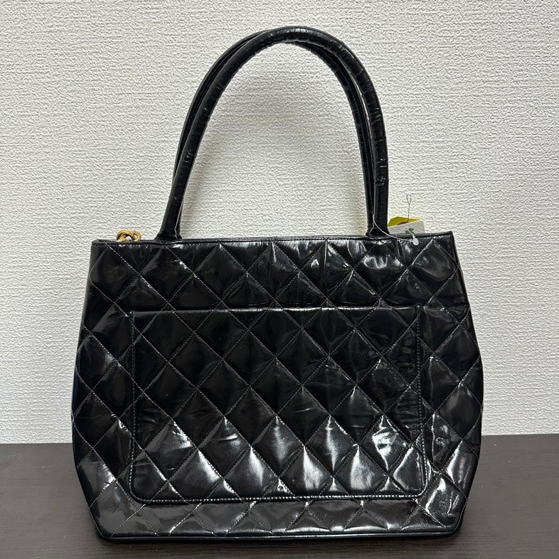 Chanel V0976 Pre-Loved Black Tote Bag