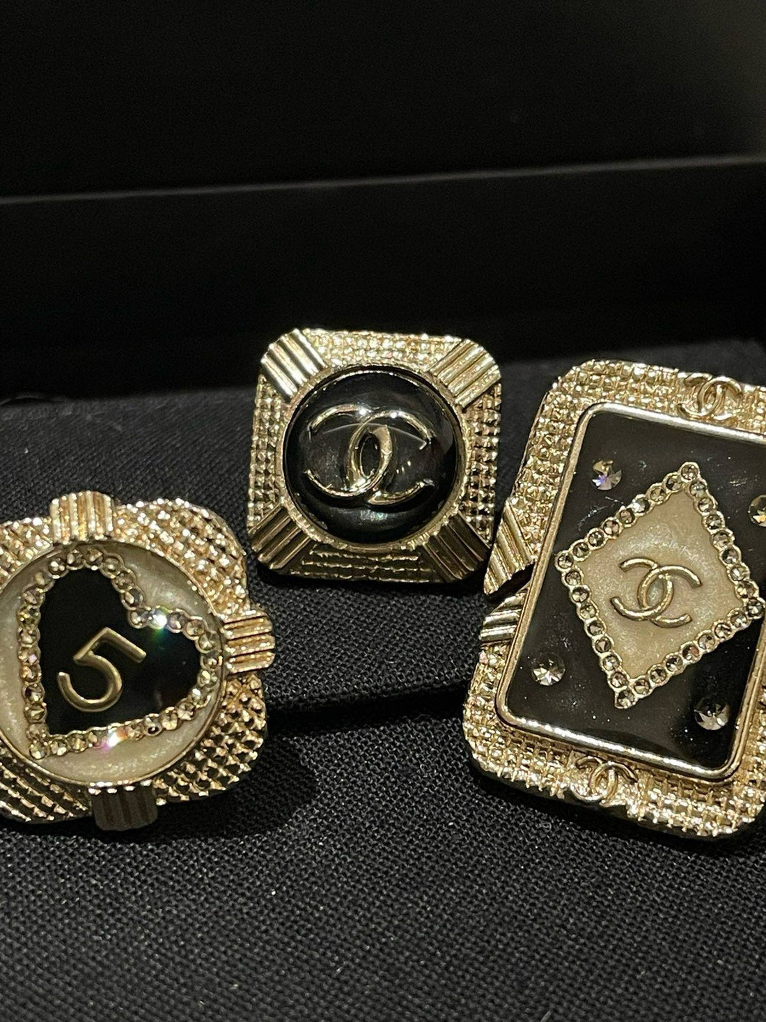 Chanel 21A Brooch Set Multicolor Brooches Jewelry