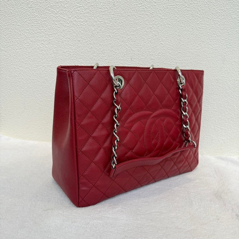 Preloved Chanel Grand Shopping Tote Red Quilted Leather Shoulder Bag