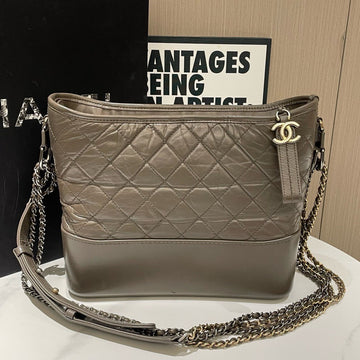 Chanel Gabrielle Bag Medium Shoulder Bag in Gray Leather - Preloved 2018