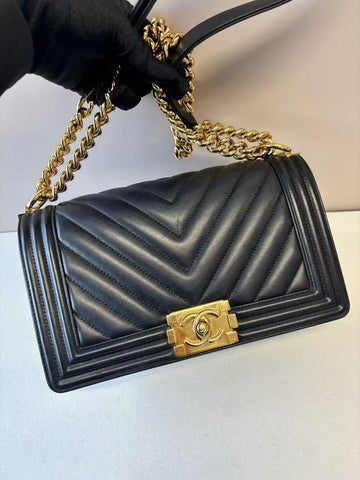 Preloved Chanel Boy Bag Black Leather Shoulder Bag