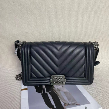 Preloved Chanel Leboy Bag 5020208 Black Leather Shoulder Bag